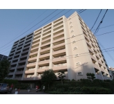 グランレーヴ川口