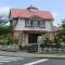 【東京都/大田区田園調布】東京都大田区田園調布5丁目 現地：田園調布駅 旧駅舎 約1200m