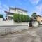 【神奈川県/鎌倉市七里ガ浜東】鎌倉市七里ヶ浜東3丁目　建築条件なし売地 現地（古家あり）