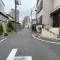 【埼玉県/川口市南鳩ヶ谷】川口市南鳩ヶ谷3丁目　古家付き土地 前面道路