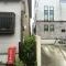 【東京都/江戸川区松江】江戸川区松江二丁目　土地 現地（古家あり）：写真中央左側対象物件
