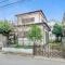 【東京都/立川市栄町】立川市栄町2丁目　土地 現地（古家あり）：南西前面道路側