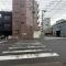 【東京都/墨田区横川】墨田区横川1丁目土地 前面道路：対象物件：写真中央茶色い建物
2026年9月10日現在解体中
