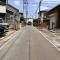 【埼玉県/さいたま市大宮区三橋】さいたま市大宮区三橋4丁目　古家付土地 前面道路