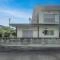 【神奈川県/横浜市旭区川島町】旭区川島町　土地 現地（古家あり）：東側からの写真
