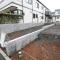 【神奈川県/横浜市神奈川区六角橋】神奈川区六角橋6丁目　B区画/全2区画 現地：全２区画　正面奥通路と右