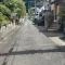 【神奈川県/鎌倉市浄明寺】鎌倉市浄明寺四丁目戸建 前面道路（西側から撮影）