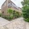 【東京都/世田谷区岡本】世田谷区岡本2丁目中古戸建 アプローチ