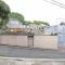 【神奈川県/横浜市保土ケ谷区常盤台】保土ケ谷区常盤台新築戸建3号棟（全2棟） 現地（建築前）：全2棟 右側
解体工事中