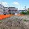 【東京都/足立区伊興】足立区伊興4丁目　新築戸建　1号棟 現地（建築前）：全2棟　左：1号棟　右：2号棟