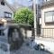 【神奈川県/横浜市神奈川区三枚町】神奈川区三枚町　中古戸建て 外観：外壁工事中