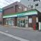 【東京都/世田谷区上馬】世田谷区上馬3丁目戸建 ファミリーマート　駒沢大学駅前店