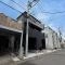 【神奈川県/川崎市高津区新作】高津区新作4丁目　新築戸建　1号棟 外観：全２棟　写真中央
