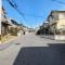 【兵庫県/神戸市西区井吹台西町】神戸市西区井吹台西町四丁目　中古戸建 前面道路：北側・約6.5mの公道です。
