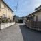 【兵庫県/神戸市西区井吹台西町】神戸市西区井吹台西町四丁目　中古戸建 前面道路：東側・約6.0mの公道です。