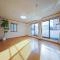 【東京都/墨田区立花】墨田区立花四丁目　中古戸建 リビング・ダイニング：家具調達品は価格に含まれせん。
