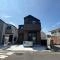【神奈川県/相模原市南区上鶴間】相模原市南区上鶴間13期　新築戸建て1号棟 外観：全2棟／右側