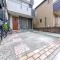 【東京都/江戸川区東葛西】江戸川区東葛西9丁目中古戸建 駐車場：横並びで2台の駐車も可能です(車種による)
