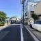 【神奈川県/川崎市川崎区昭和】川崎区昭和2丁目　中古戸建て 前面道路：北東側の沿面道路