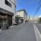【大阪府/吹田市江坂町】吹田市江坂町一丁目　店舗付住宅 前面道路