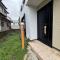 【埼玉県/所沢市大字下安松】所沢市大字下安松　中古戸建 玄関