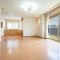 【東京都/町田市三輪緑山】町田市三輪緑山4丁目 中古一戸建て □約１８帖のＬＤＫは清潔感あるコルクフロアやサッシを採用！