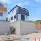 【神奈川県/横浜市保土ケ谷区仏向町】横浜市保土ケ谷区仏向町 新築一戸建て 