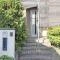 【千葉県/八千代市上高野】八千代市上高野　中古戸建 玄関：リフォーム中