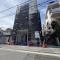 【東京都/足立区佐野】足立区佐野2丁目zero-e　A号棟 建築中の外観：全２棟／手前側
