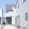 【神奈川県/相模原市中央区田名】田名新築戸建て8号棟 建築中の外観：全10棟/奥右