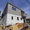 【神奈川県/藤沢市亀井野】藤沢市亀井野 新築戸建 2号棟 建築中の外観：全3棟