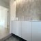 【神奈川県/藤沢市辻堂元町】藤沢市辻堂元町5丁目 新築一戸建て 2号棟/全2棟 玄関