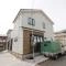 【東京都/西東京市西原町】西東京市西原町4丁目2号棟 建築中の外観：全2棟　写真中央