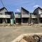 【東京都/西東京市泉町】西東京市泉町3丁目新築戸建　4号棟/全16棟 建築中の外観：対象物件：真ん中/全16棟