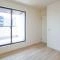 【東京都/日野市百草】日野市百草新築戸建 洋室：約7.5帖
ウォークインクローゼット付き