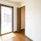 【神奈川県/川崎市多摩区長沢】川崎市多摩区長沢　新築戸建1号棟 洋室：約8.7帖
ウォークインクローゼット付き