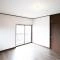 【東京都/町田市西成瀬】町田市西成瀬1丁目　中古戸建 洋室：約9.5帖
ウォークインクローゼット付き