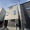 【東京都/杉並区下井草】杉並区下井草3丁目　新築戸建　3号棟/全10棟 建築中の外観：全10棟
真ん中が本物件