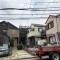 【神奈川県/横浜市港北区高田東】港北区高田東3丁目戸建 外観：中央奥の工事中の建物が本物件でございます。