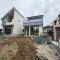 【神奈川県/横浜市磯子区洋光台】磯子区洋光台4丁目　新築戸建　2号棟/全2棟 建築中の外観：中央　2号棟/全2棟