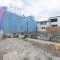【神奈川県/相模原市中央区淵野辺本町】 中央区淵野辺本町3丁目新築戸建て3号棟（全5棟） 建築中の外観：左側：3号棟（全5棟）