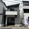 【神奈川県/横浜市緑区鴨居町】緑区鴨居町　新築戸建2号棟（全5棟） 建築中の外観：2号棟（全5棟）中央