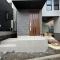 【神奈川県/横浜市緑区鴨居町】緑区鴨居町　新築戸建4号棟（全5棟） アプローチ