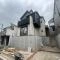 【東京都/町田市成瀬台】町田市成瀬台1丁目　新築戸建て13号棟（全18棟） 建築中の外観：全18区画　中央　13号棟