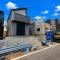 【東京都/町田市成瀬台】町田市成瀬台1丁目　新築戸建て17号棟（全18棟） 建築中の外観：全18区画　中央17号棟
