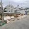 【東京都/小金井市本町】アーベインヒルズ小金井本町A号棟 現地（建築前）：全3棟　左側