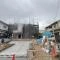 【東京都/東久留米市前沢】東久留米市前沢5丁目　新築戸建　1号棟 建築中の外観：全3棟　右奥側