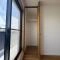 【東京都/小平市大沼町】小平市大沼町2丁目 中古戸建 洋室：約6帖（中央）収納