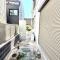 【東京都/杉並区桃井】杉並区桃井一丁目中古戸建 アプローチから庭までの通路