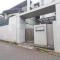 【神奈川県/横浜市港北区日吉本町】横浜市港北区日吉本町五丁目　中古戸建 玄関